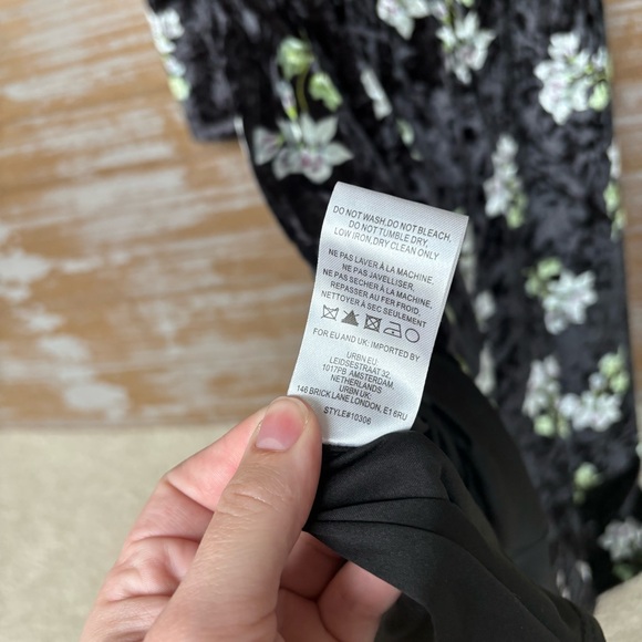 Anthropologie Hutch Velvet Midi Dress Floral Boho Classic Wedding Womens XS - Picture 5 of 6